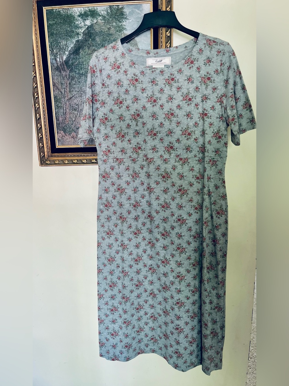 VNTG 1990s Laura Ashley Floral Tshirt dress with Pink Rose Print 100% Cotton